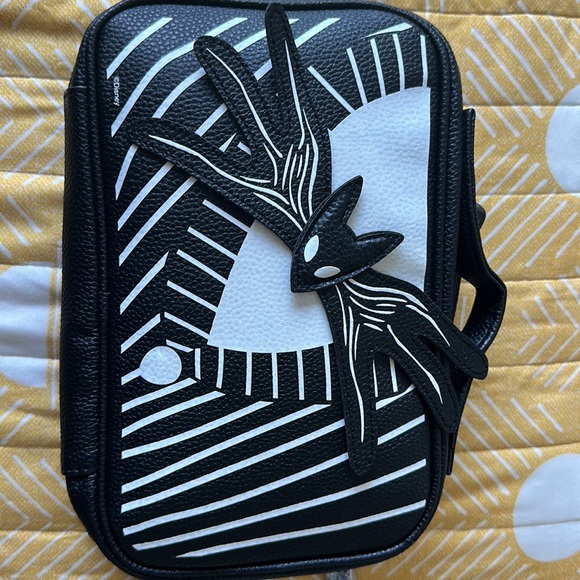 Melt Cosmetics The Nightmare Before Christmas collection - Picture 2 of 12